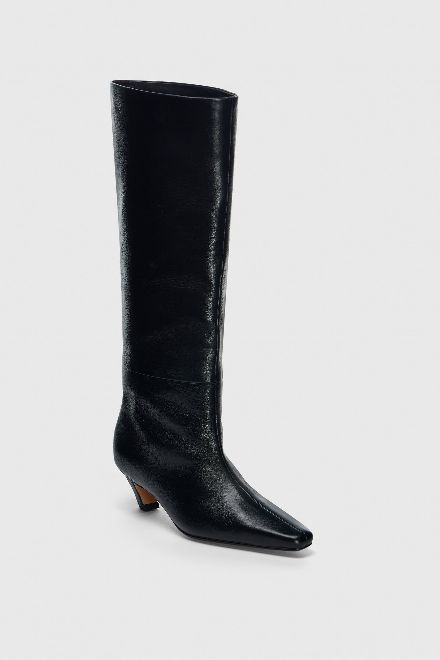 BLACK LEATHER KNEE HIGH BOOTS