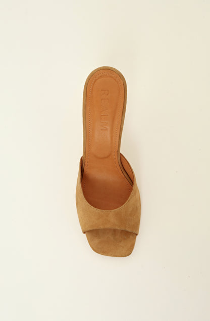 THE MULES | TAN SUEDE